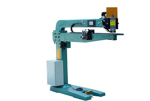 伺服(fú)釘箱機